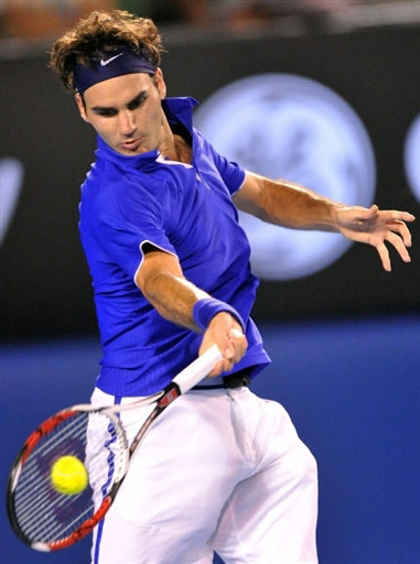 阿扎伦卡焦点对战，费德勒与80激战法国队分钟，大比分获胜胜负难料！(阿扎伦卡比赛视频)AYX体育平台