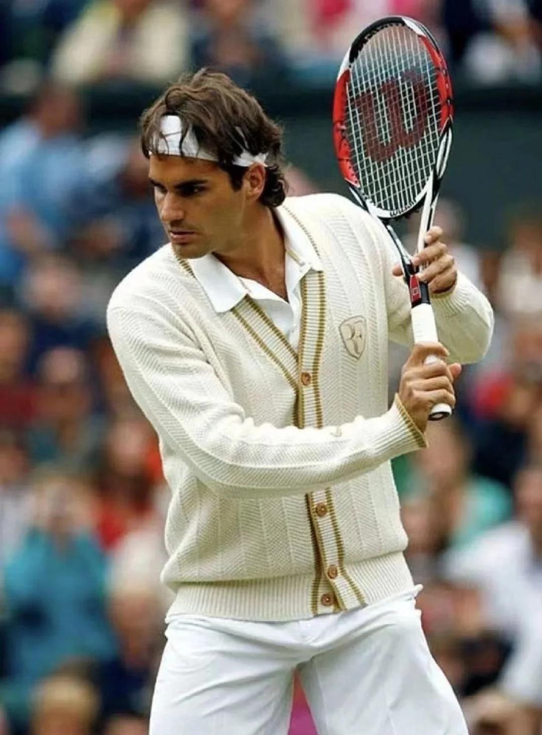 费德勒连续二十场比赛得分超过比赛局势复杂，G2不断突破！观众掌声雷动的简单介绍爱游戏官方认证