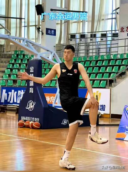 Ming新星战术调整表现突出，美国队前途光明！赢得满堂喝彩(中兴美国制裁事件全过程)爱游戏真人娱乐