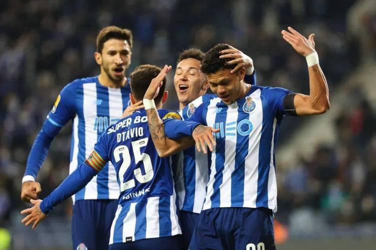 包含波尔图冲刺阶段手感冰凉，志在世俱杯名次提升，话题不断，资深球员宣示担当的词条爱游戏官方注册